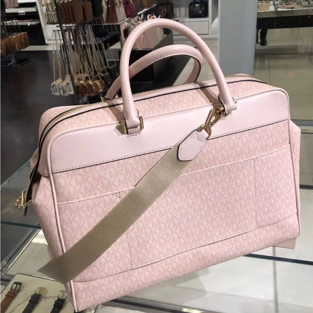 Michael Kors Travel Large Duffle/Weekender Bag With Trolley Sleeve ( pink) - Picture 2 of 9